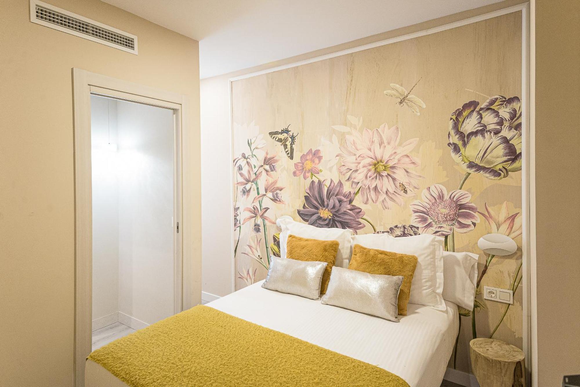 Hostal Plaza Boutique (Adults Only) Zaragoza Exterior photo